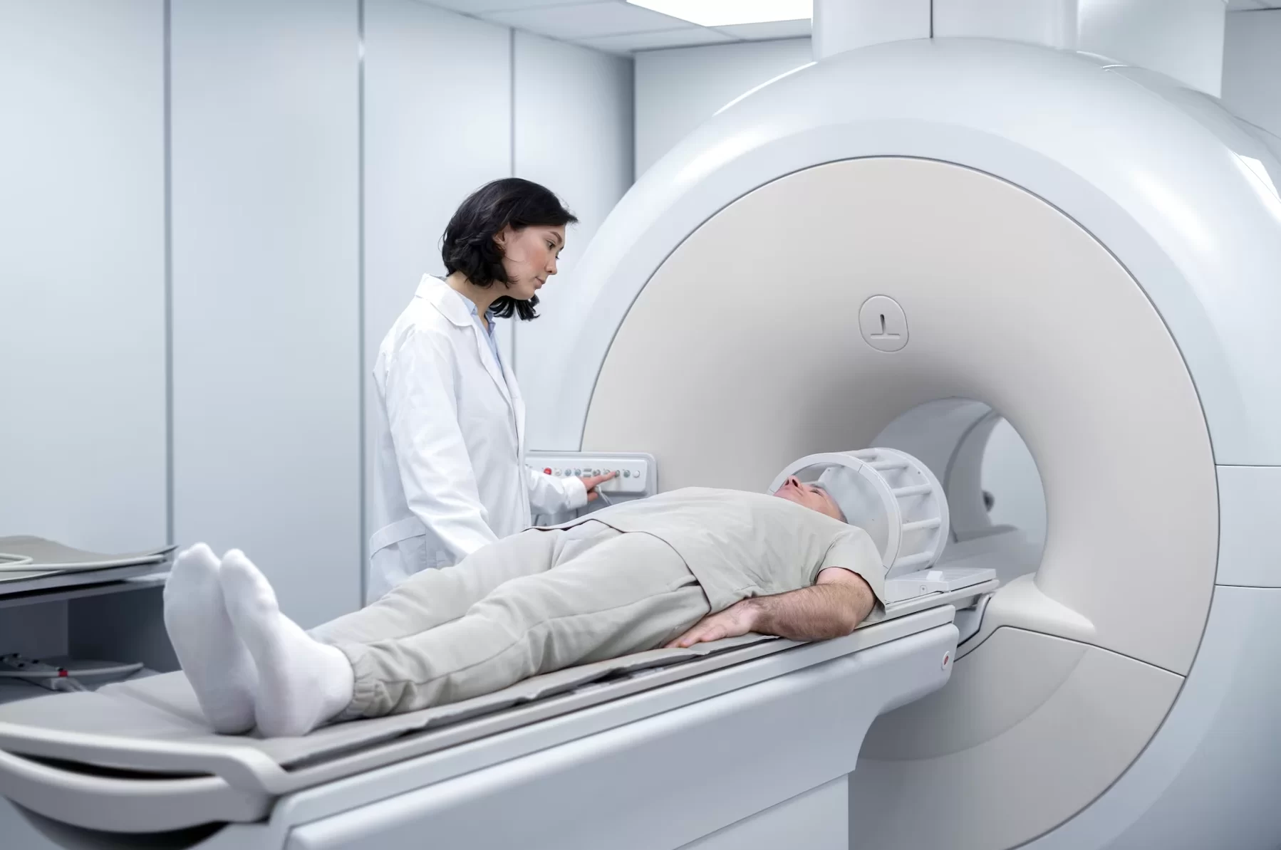 Mesothelioma Diagnosis: What are the Key Tests and Medical Procedures?